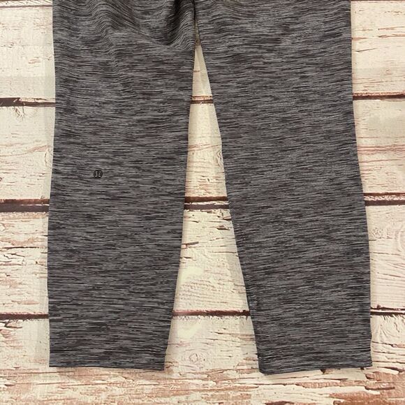 Lululemon On The Fly Pant 28" Size 6 Wee Are From Space Black Slate / Black - Picture 10 of 11